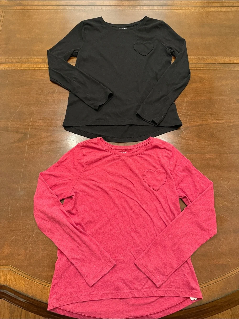 Old Navy Black & Pink Girls' Long-Sleeve Heart Pocket Tees